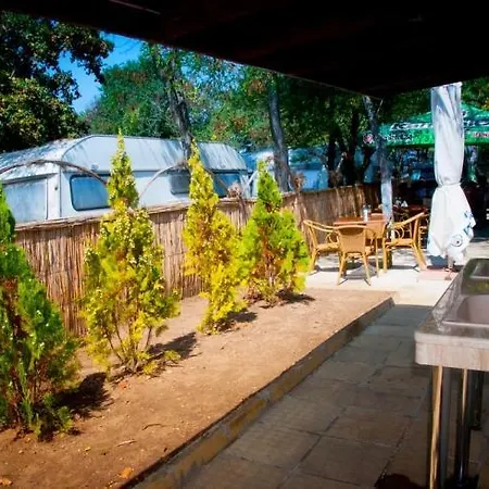 Kamp alanı Caravan Süzebolu
